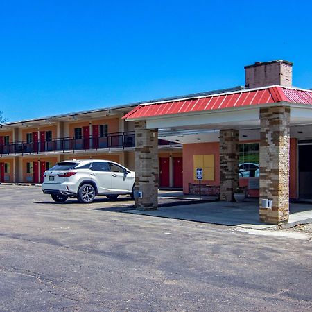 Econo Lodge Hotel Bradford Exterior foto