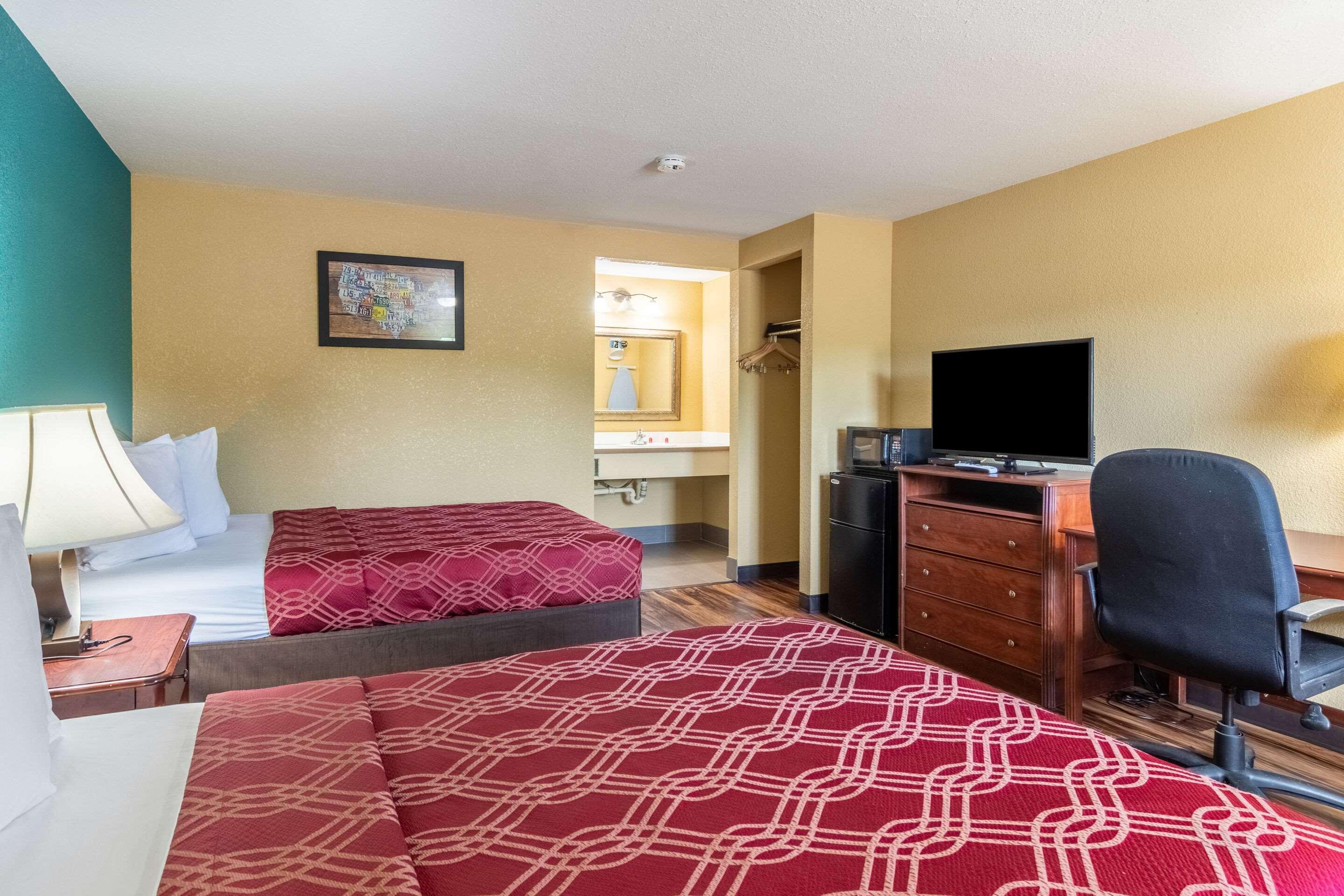 Econo Lodge Hotel Bradford Exterior foto