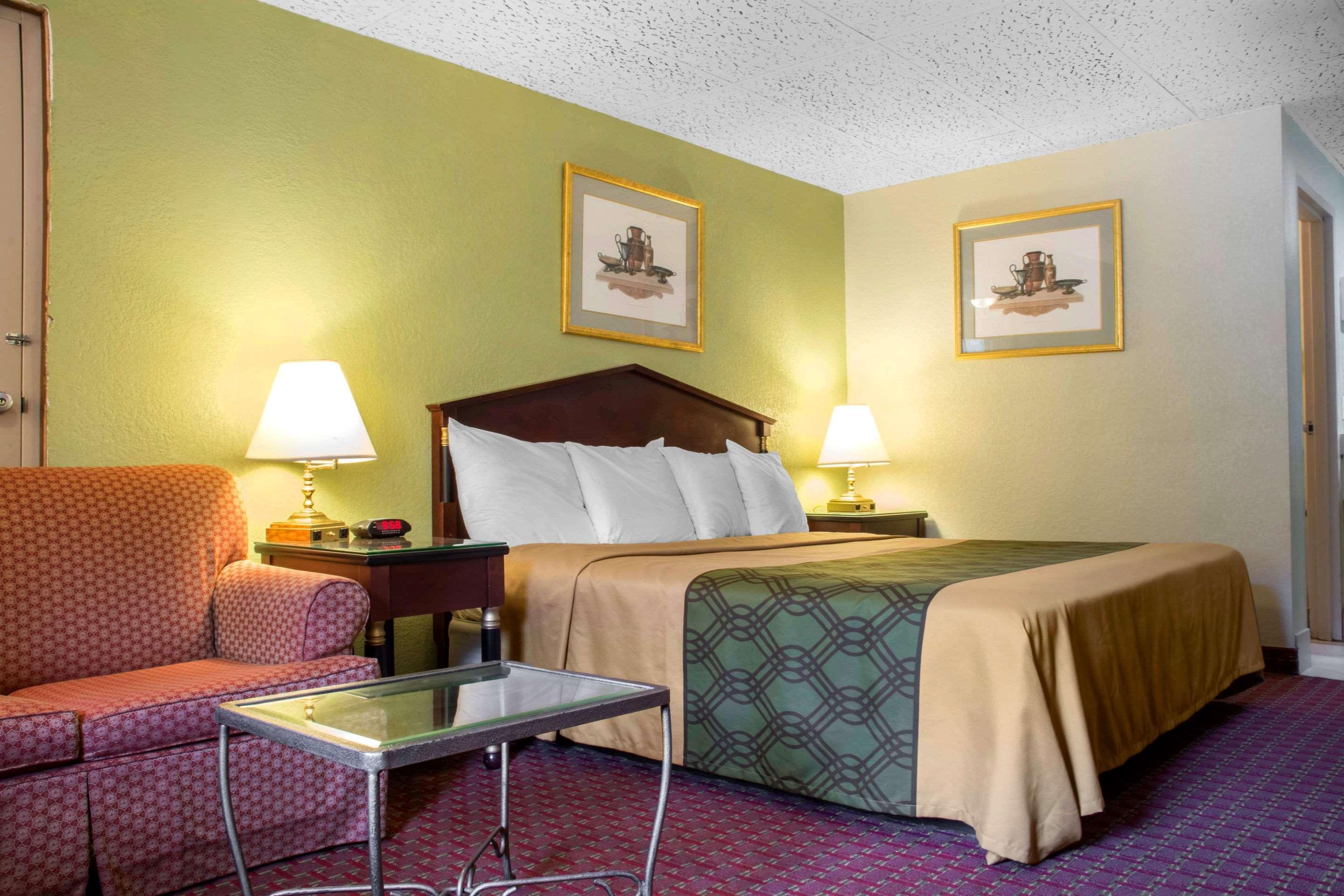 Econo Lodge Hotel Bradford Exterior foto